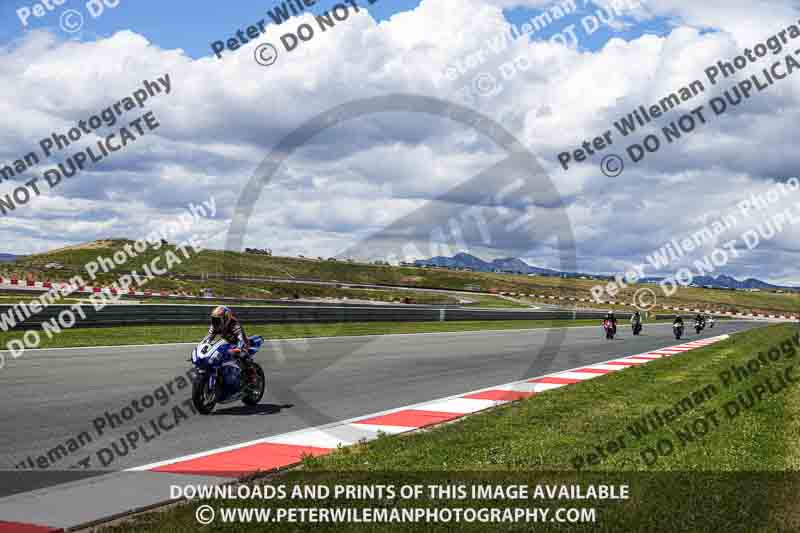 cadwell no limits trackday;cadwell park;cadwell park photographs;cadwell trackday photographs;enduro digital images;event digital images;eventdigitalimages;navarra;no limits trackdays;peter wileman photography;racing digital images;trackday digital images;trackday photos